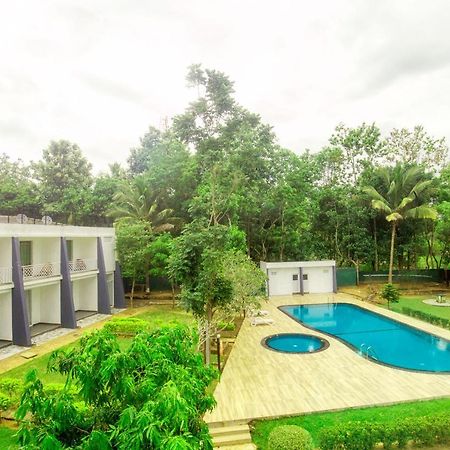 Hotel Lavendish Wild Safari Wasgamuwa Exteriér fotografie