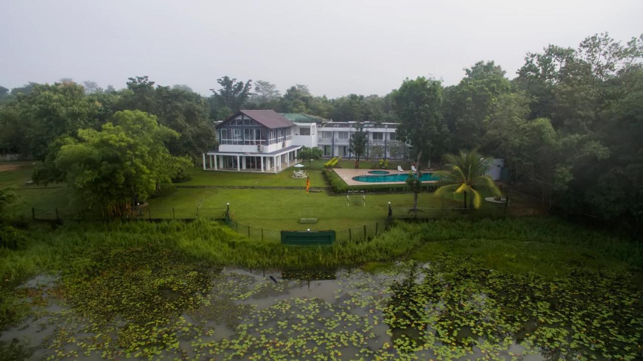 Hotel Lavendish Wild Safari Wasgamuwa Exteriér fotografie